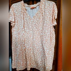 Plus size Evri pink and white blouse size 3X